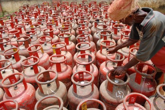 Bhanu’s ministry stands mere spectator as LPG distributors loot people’s money Bhanu’s ministry stands mere spectator as LPG distributors loot people’s money